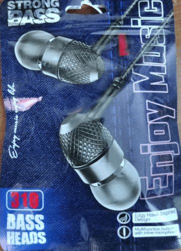 R10 Bass Heads Wired Earphones With Mic