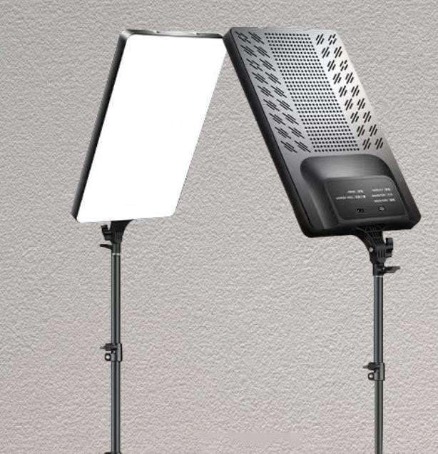RL 16 LED Selfie image 4