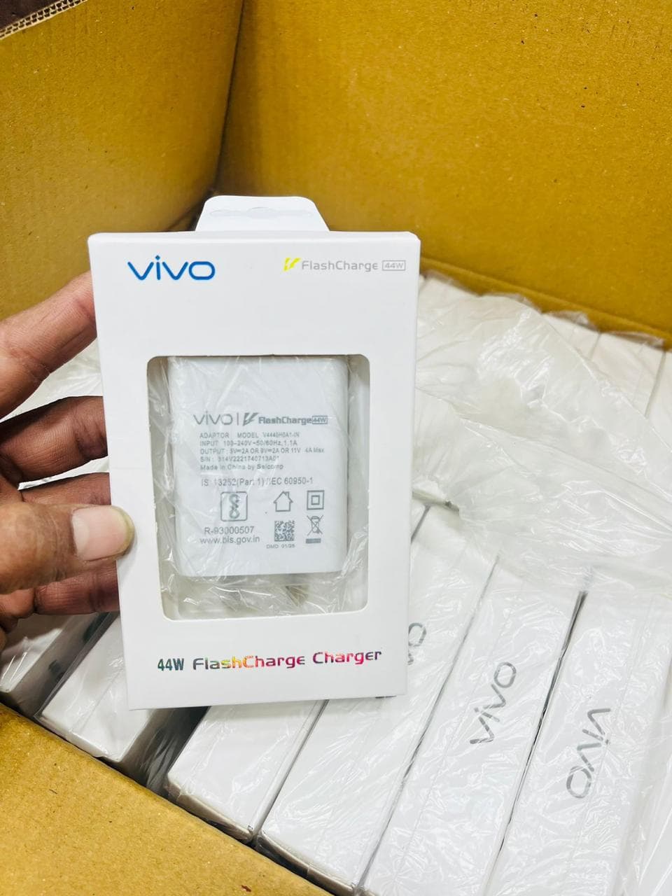 Vivo 44W FlashCharge Charger (USB Fast Charger Adapter)
