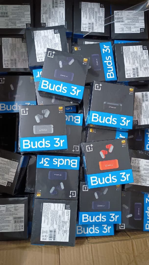 One Plus Buds 3r