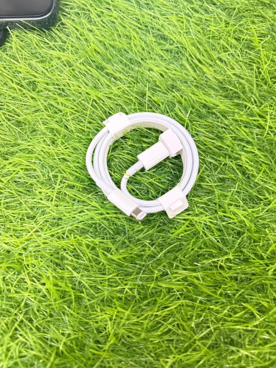 Apple USB-C To Lightning Cable (1 M)