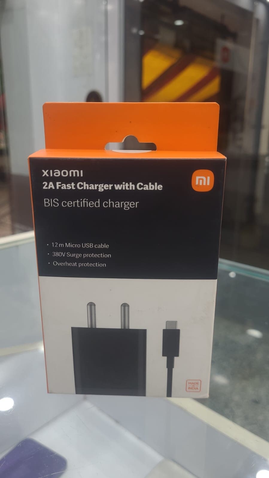 2A Fast Charger With Cable