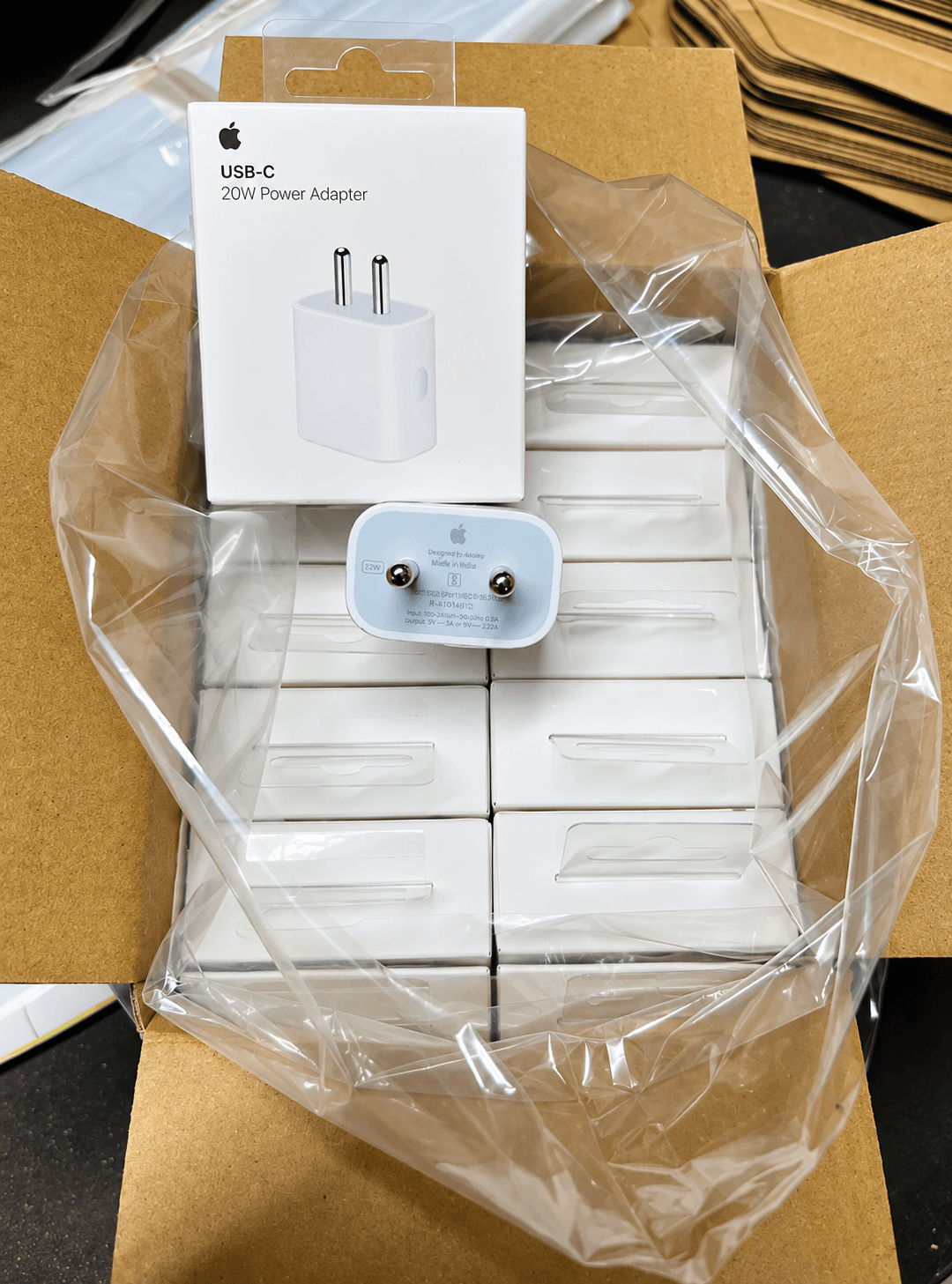 IPhone 14. Adapter OG image 3
