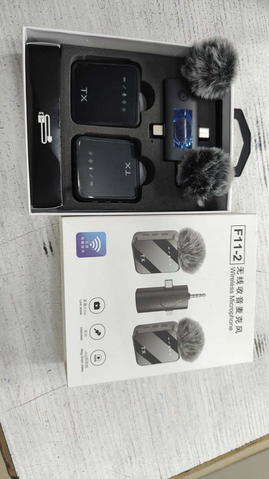 F11-2 Dual Wireless Lavalier Microphone