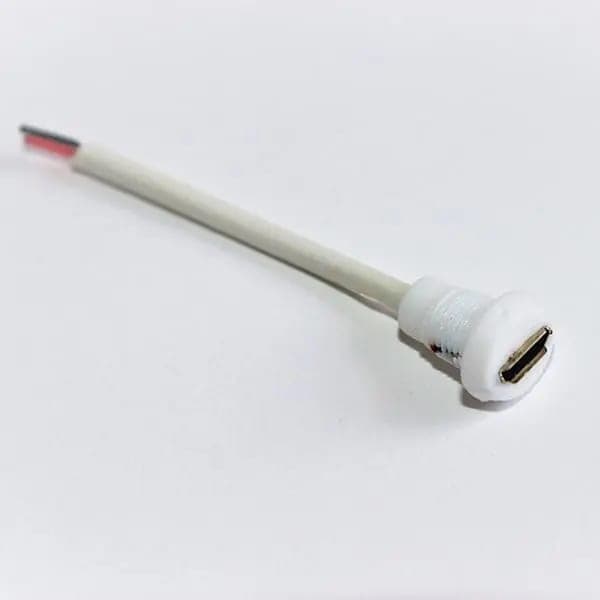 V8 Speaker Charging Connector image 3