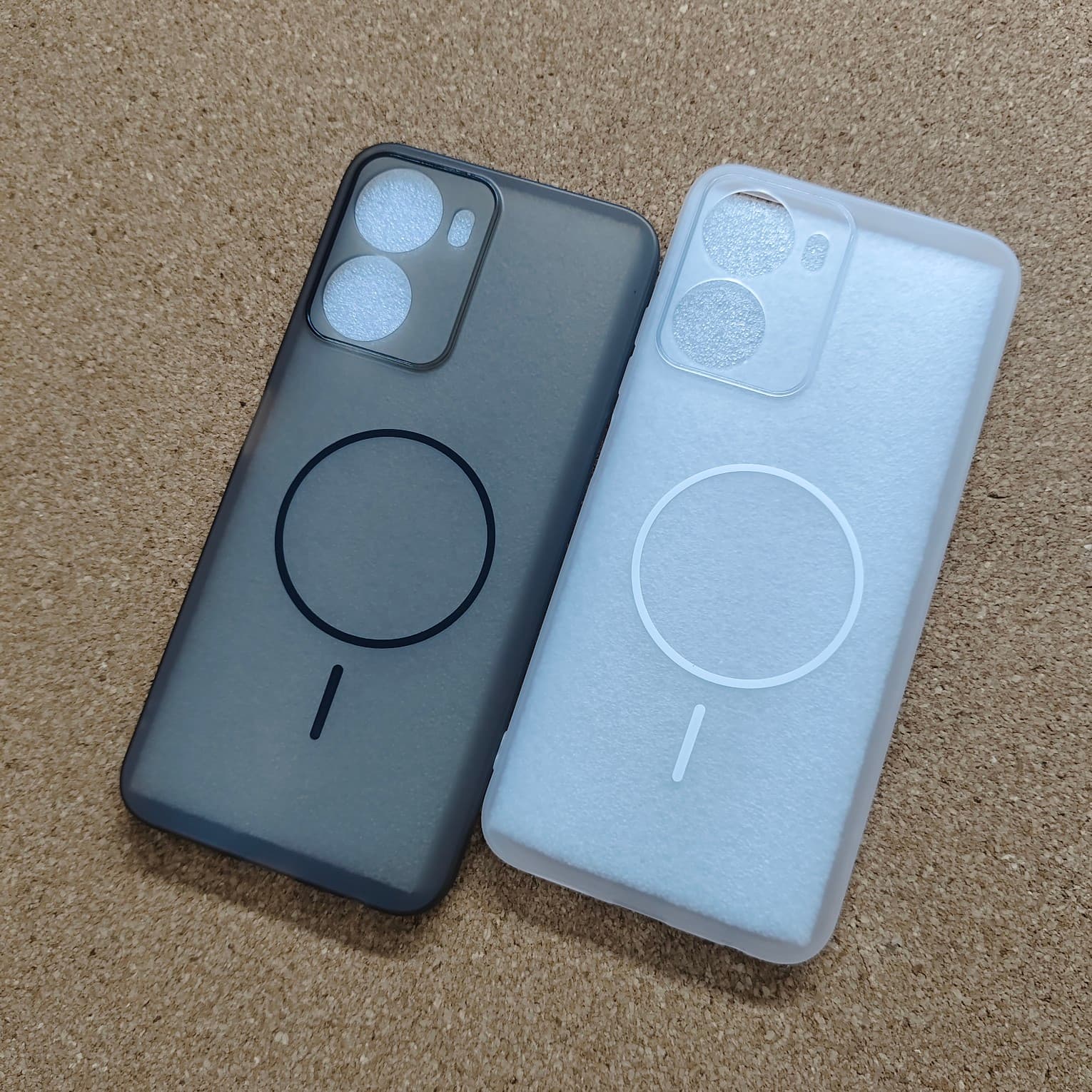 MagSafe compatible matte back cover