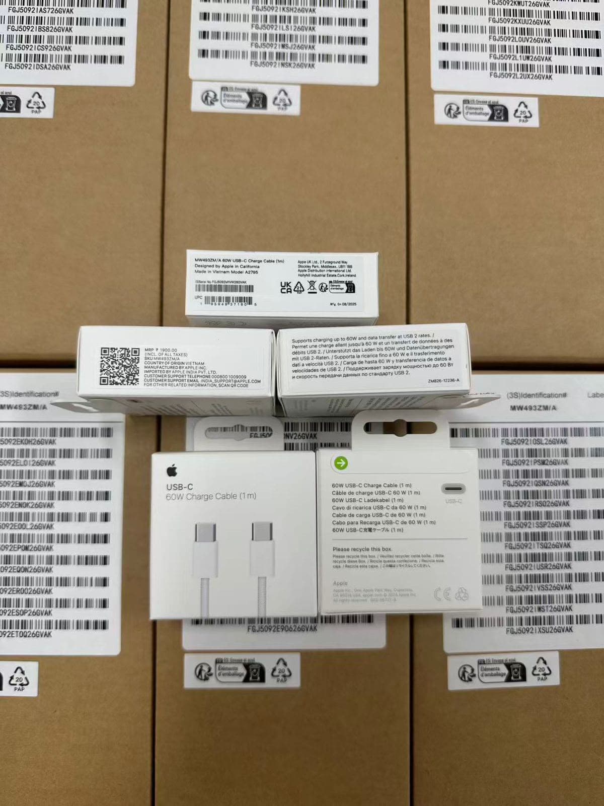Apple 60W USB-C To USB-C Charge Cable (1m)