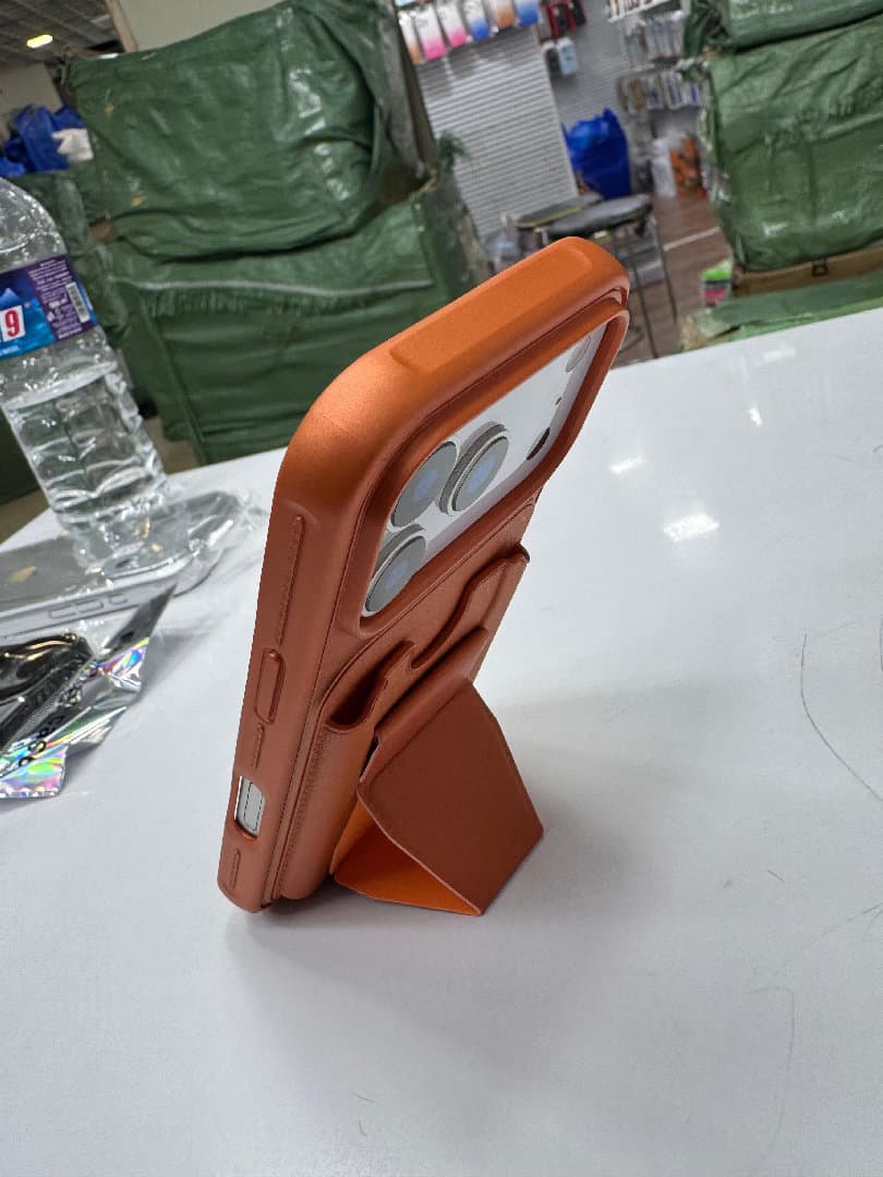 pocket case image 2