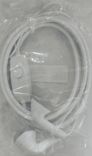 Samsung White Wired Earphones With Mic