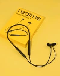 Realme image 3