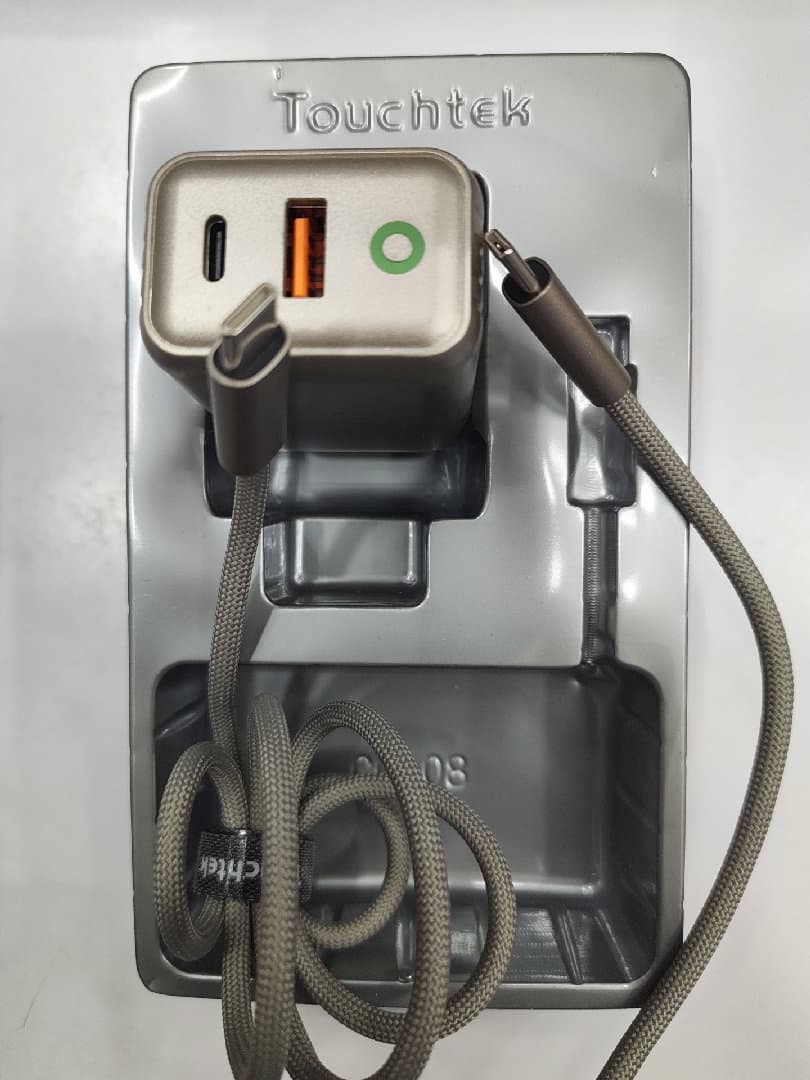 48WATT FAST TYPE-C AND USB image 4