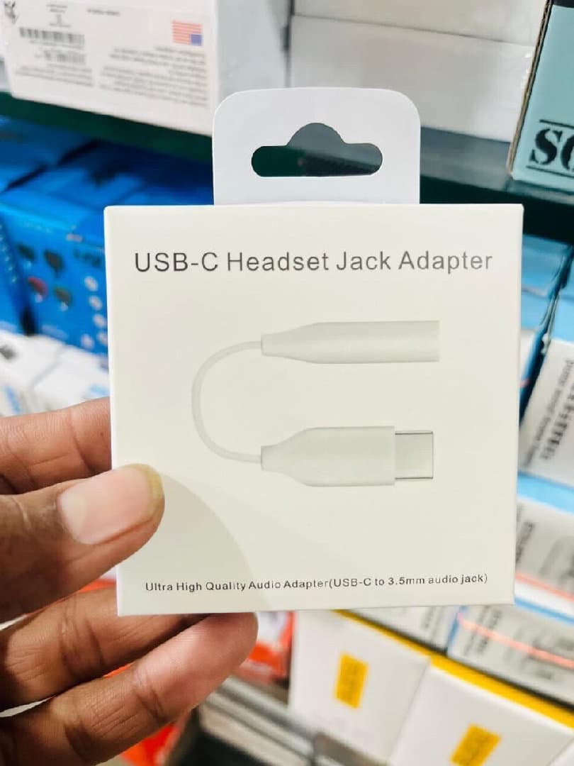 USB C Headset Jack Adapter image 3