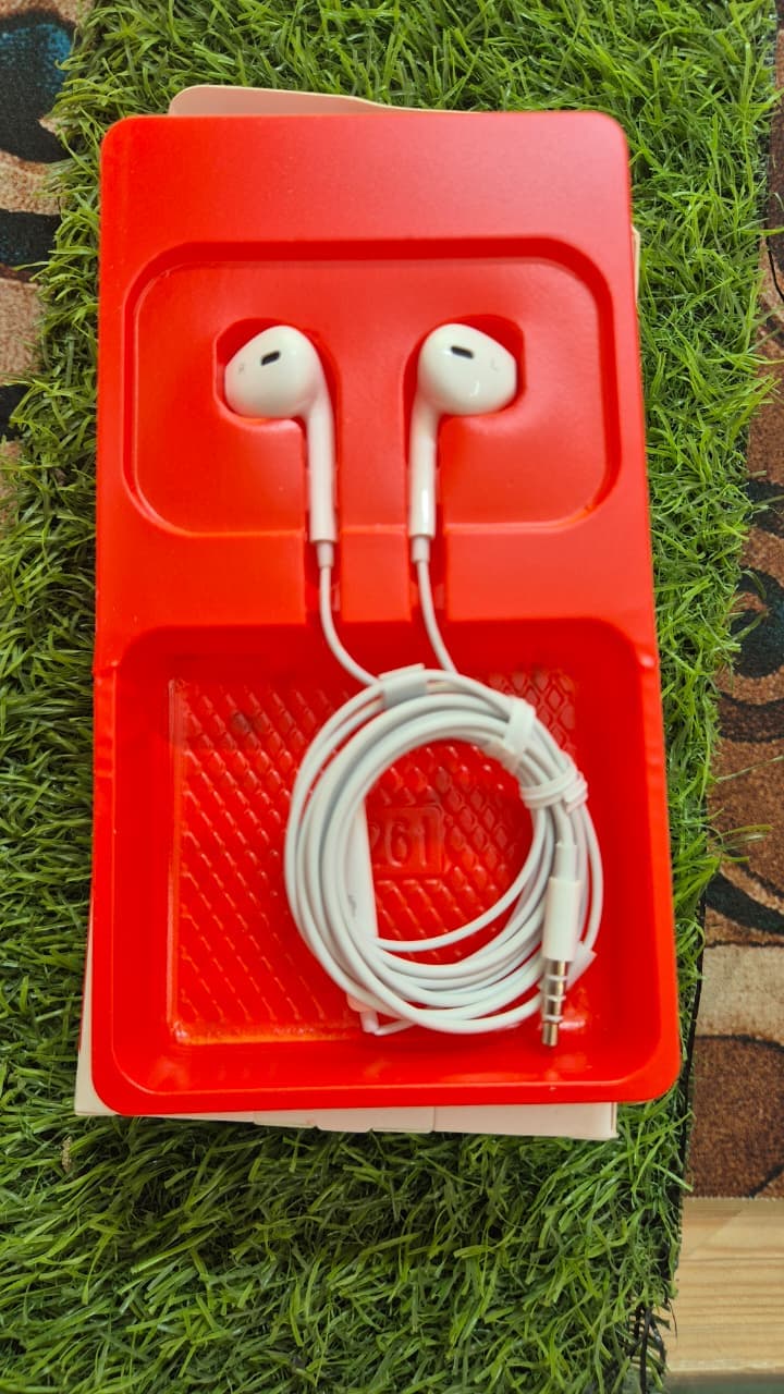 Earphone With 3.5 MM Jack image 3