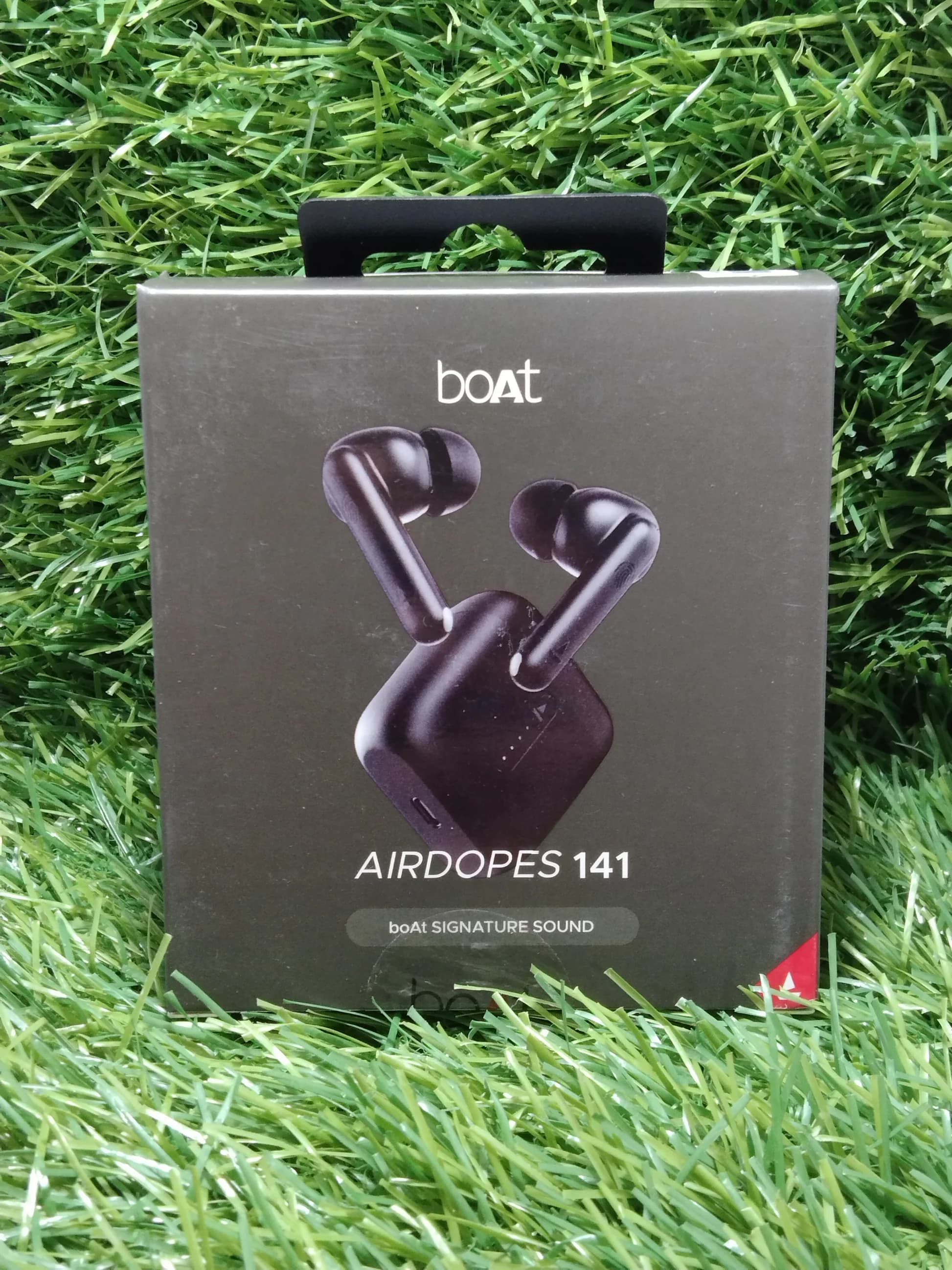 Boat Airdopes 141