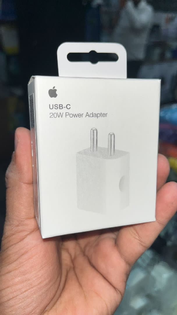 IMPORTED IPHONE 20 W ADEPTER image 2