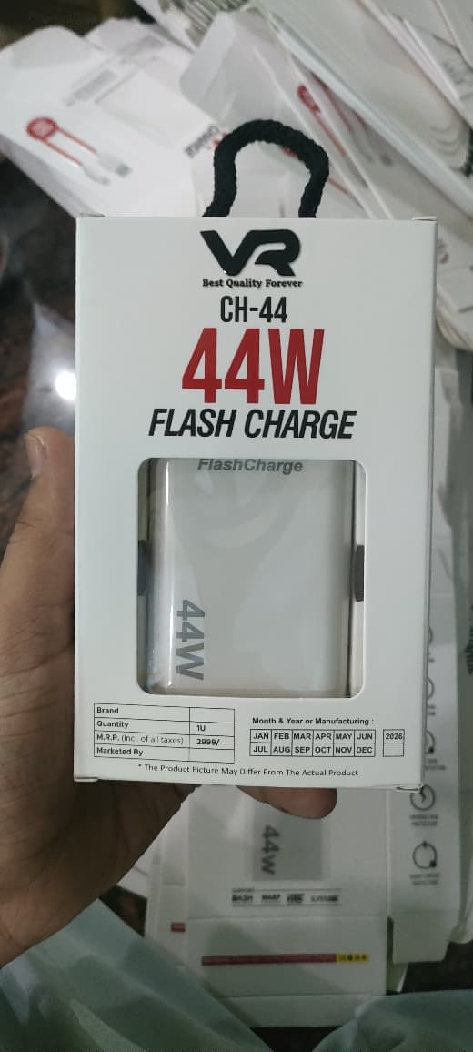 VR CH-44 44W Flash Charge Fast Charger Adapter image 4